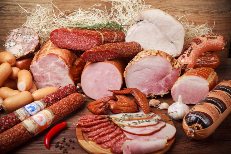 Görün kolbasalara nələr qatırlar – DİQQƏTLİ OLUN! 