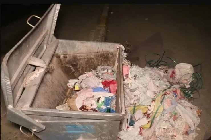 Yeni doğulan körpəni zibil qutusuna  atdılar
