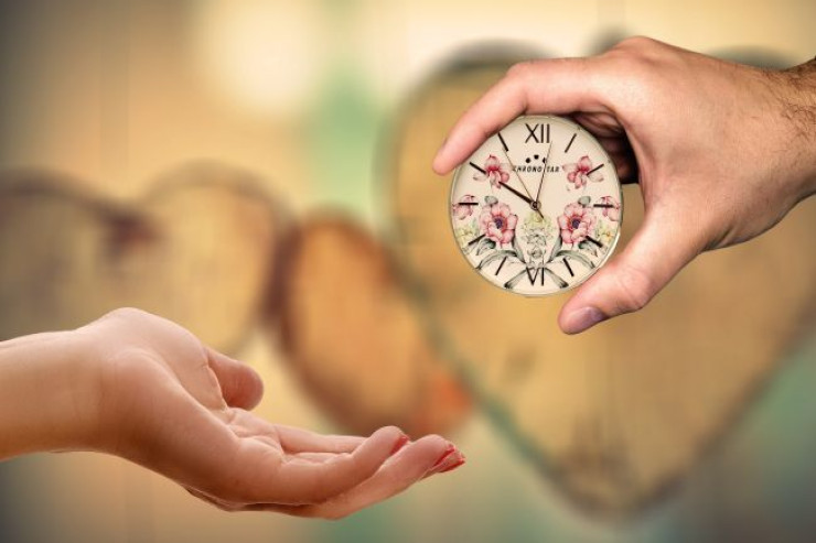 Bu əşyaları hədiyyə  etməyin – Bədbəxtlik gətirir 