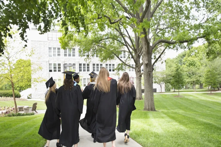 Ali təhsil üçün  ən yaxşı   10 ölkə - SİYAHI 