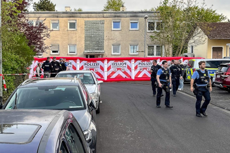 Almaniyada silahlı insindent zamanı iki nəfər güllələndi 