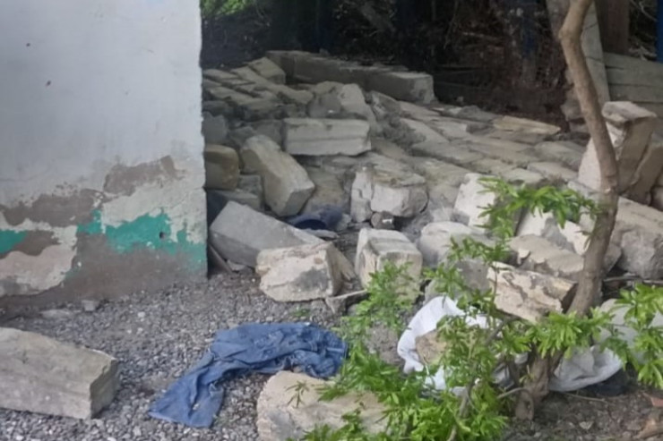 Cəlilabadda FACİƏ:  8 yaşlı uşaq hasarın altında can verdi