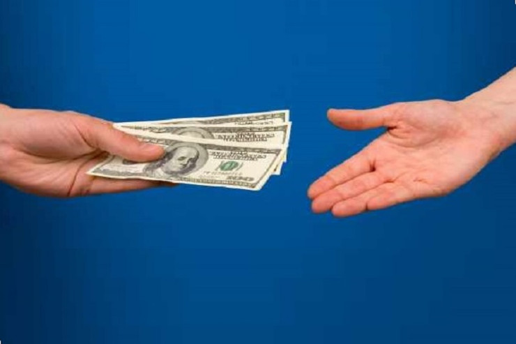 Borc götürüb  qaytarmayan   yeganə BÜRC: ona borc verməyin 