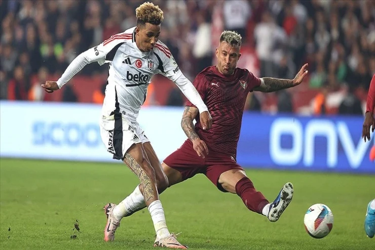 “Beşiktaş” 3 xalı 5 qolla qazandı 