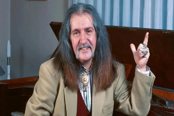 Barış Manço  filmi niyə ləğv edildi?