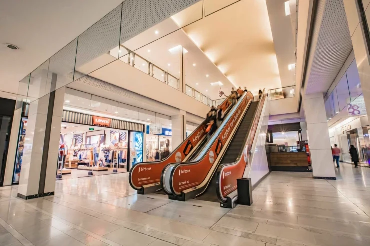 "28 Mall"a giriş bərpa olundu-YENİLƏNİB 