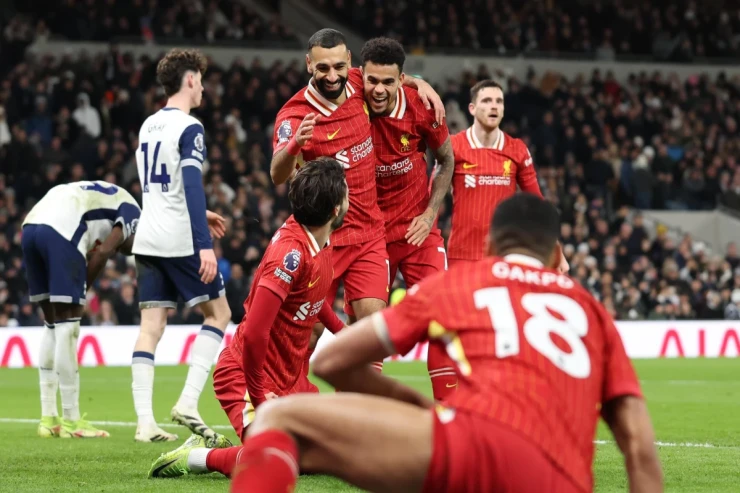 “Liverpul” İngiltərə çempionu oldu