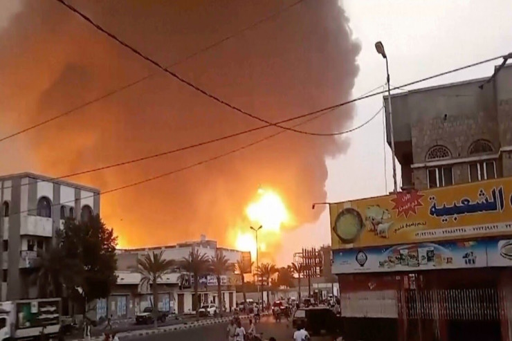 ABŞ Yəməni VURDU:  8 nəfər öldü, yaralılar var