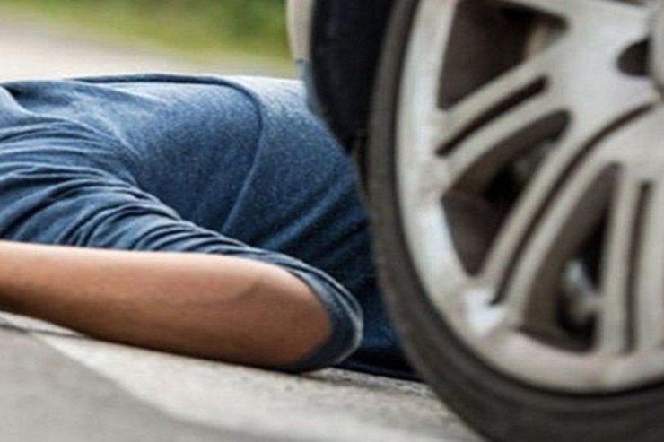 Ağstafada maşın gənc oğlanı vurub öldürdü 