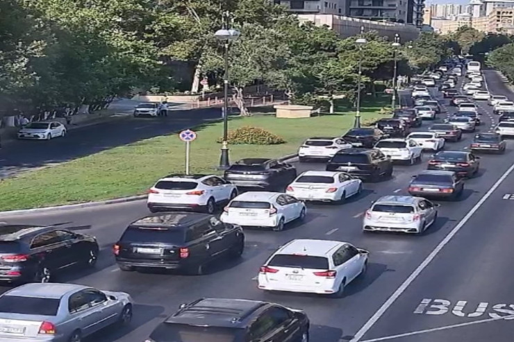 Bakıda bu yollarda sıxlıq var - SİYAHI 