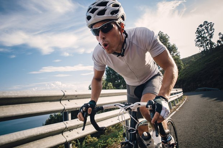 Həkim Elvin Hüseynov velosipedin kişi sağlamlığına zərərindən  DANIŞDI