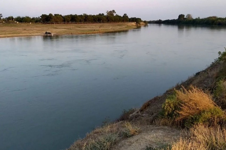 İtkin düşən 33 yaşlı qadının  meyiti Kür çayından tapıldı