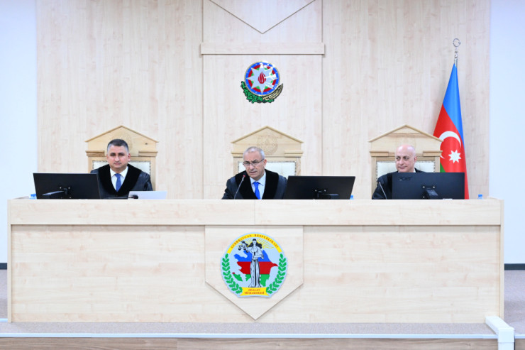 Ermənistan ordusunun hücumları nəticəsində zərər çəkmiş şəxslər məhkəmədə ifadə veriblər