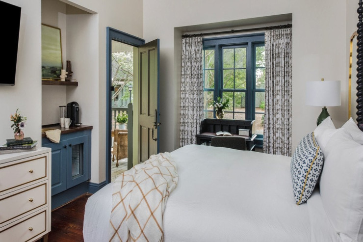 Yataq otağınızda sağlamlığa zərər verən 3 şeyi dərhal çıxarın 