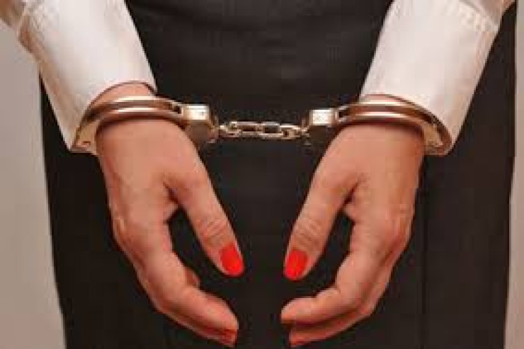 Bu ölkənin keçmiş birinci xanımı korrupsiyaya görə HƏBS OLUNDU 