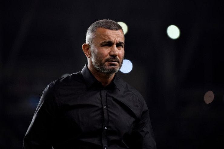 Qurban Qurbanova qəribə irad  -VİDEO 