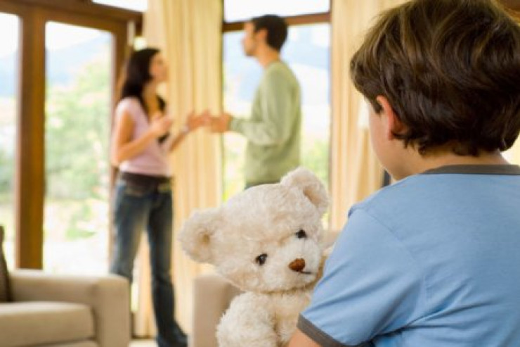 Azərbaycanda 73 nəfər valideynlik hüququndan məhrum edildi 