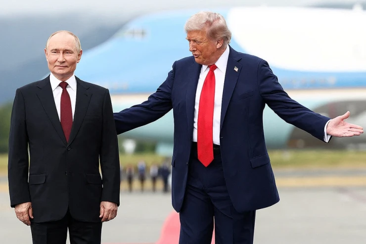 Aviasiya tarixinin ən bahalı təyyarəsi:  Tramp Putini onunla təəccübləndirmək istədi - VİDEO 