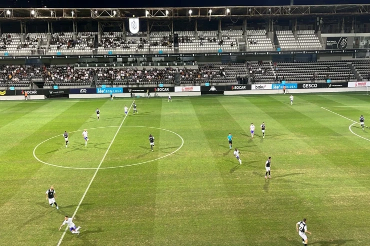 “Neftçi” “Şamaxı” ilə bacarmadı 