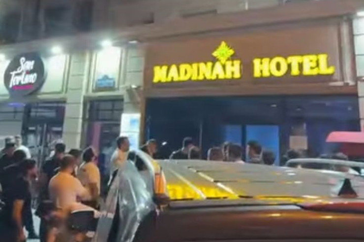 Bakıda şəhid məzarına hörmətsizlik edən ƏRƏBLƏR  saxlanıldı - VİDEO 