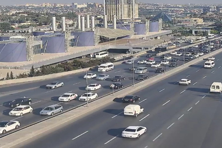 Bakıda bu yollarda sıxlıq var - SİYAHI 
