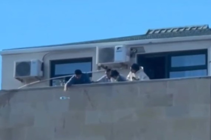 Bakıda ərəb turistlərdən daha bir QALMAQALLI VİDEO 