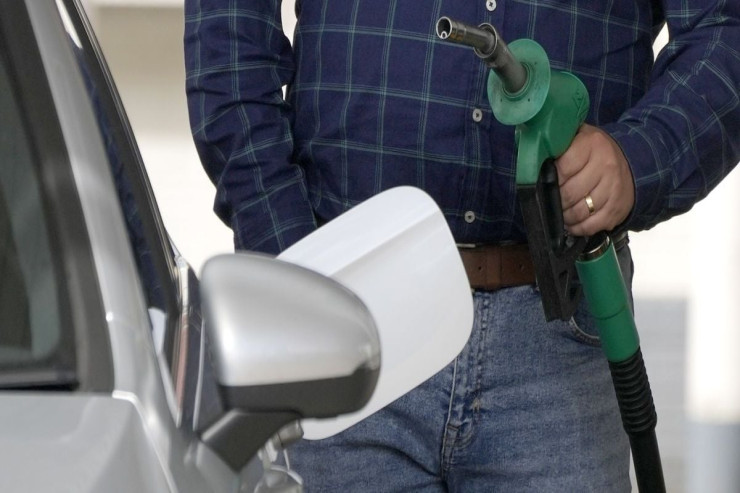 Niyə avtomobilə premium benzin vurmamalısınız?  - Ekspertlərin İZAHI