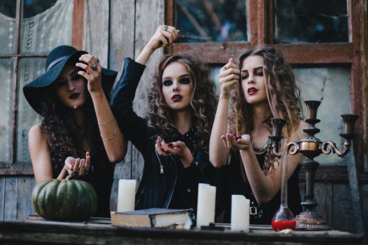 Bu BÜRCLƏR ekstrasenslər kimi  gələcəyi təxmin edir