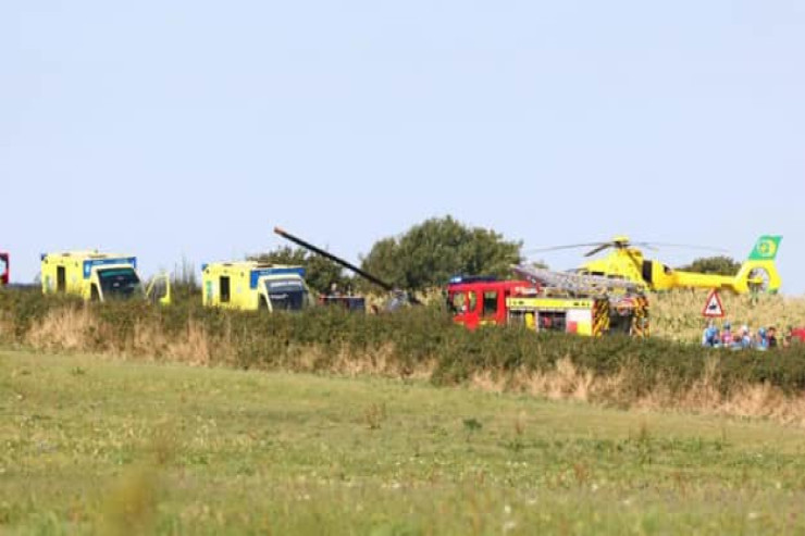 İngiltərədə helikopter qəzaya uğradı , ölənlər var
