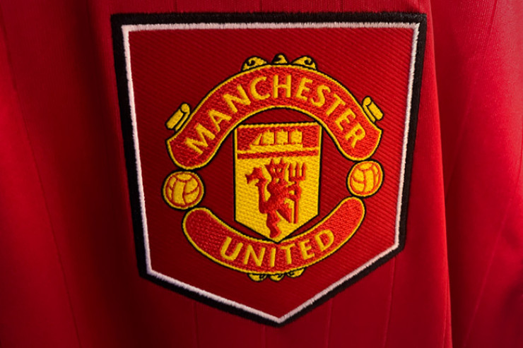 “Mançester Yunayted”in futbolçusu maaşa görə klubu tərk edir 