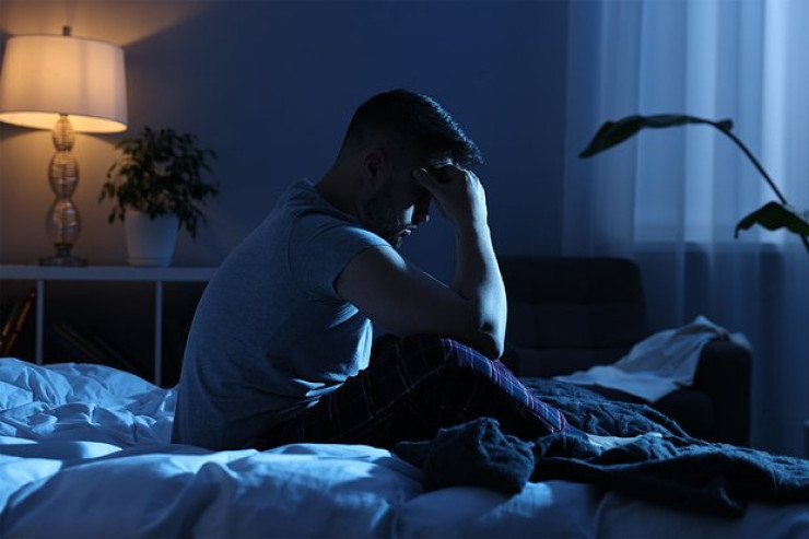 İki ildir yuxusuz qalan  adam nələr danışdı? - Hətta "narkoz"da da  yatmır