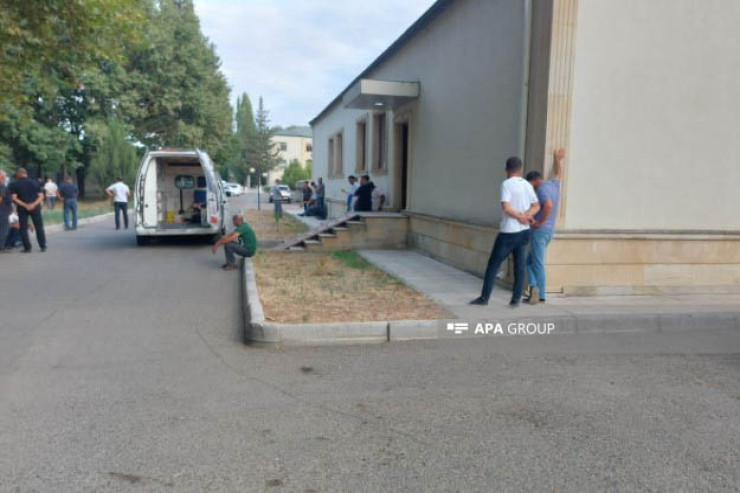 41 yaşlı kişini tok vurub öldürdü 