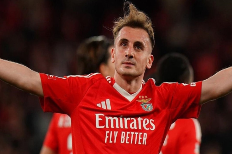 "Fənərbaxça" Kerem Aktürkoğlunu  transfer etdi