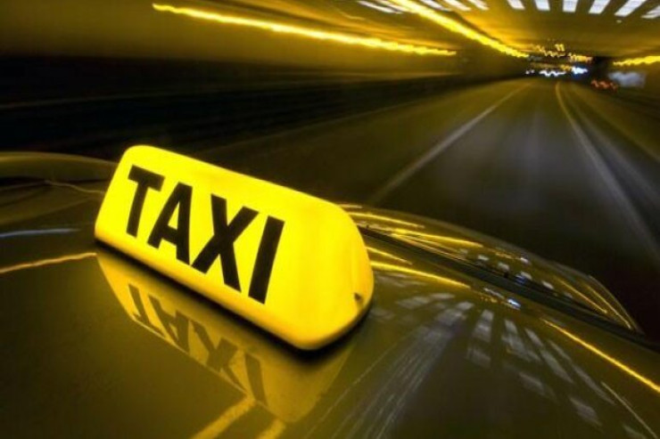 Bakıda taksi şirkətinin  ofisi qarət olundu