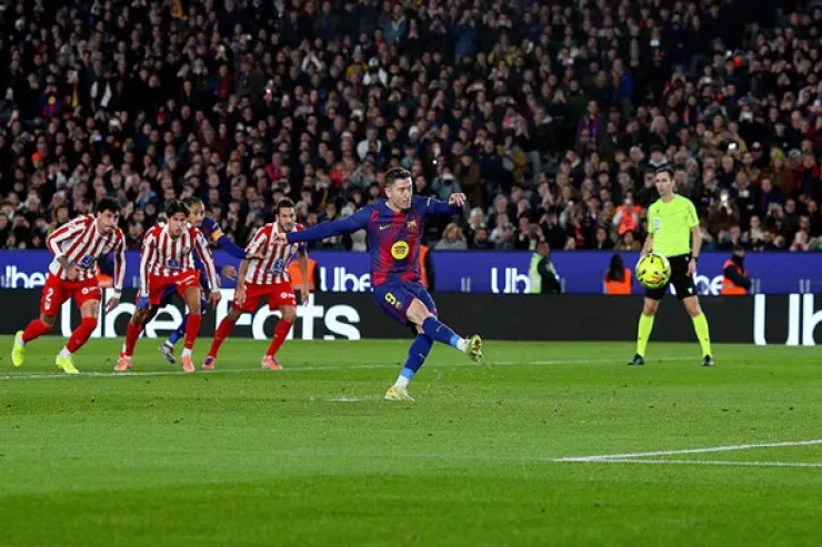 Levandovskidən "Barselona"da yeni antirekord 