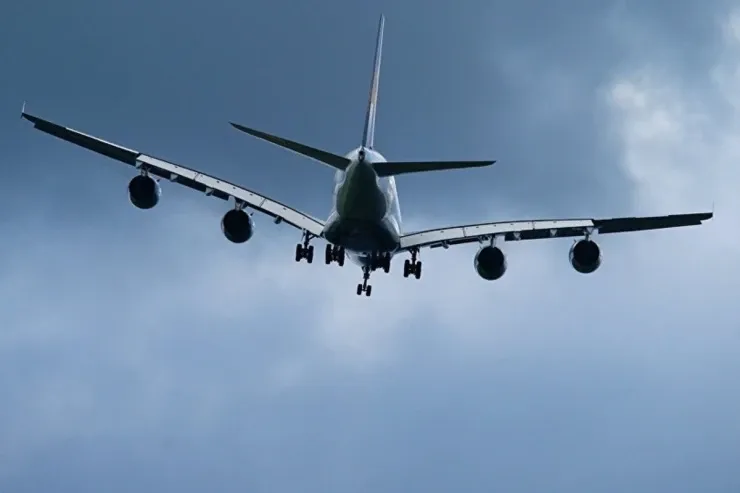 Gəncəyə uçan təyyarə 4 saat gecikdi: PUA TƏHLÜKƏSİ 