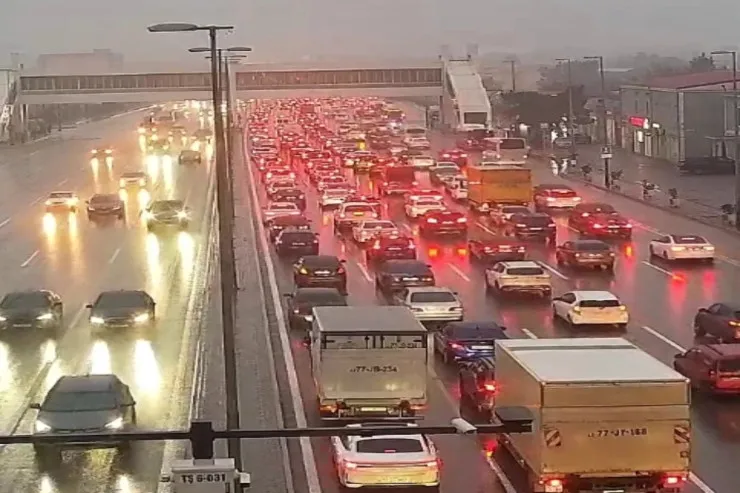 Bakıda bu yollarda sıxlıq var - SİYAHI 