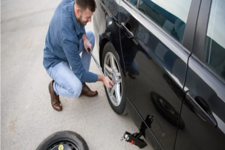 Maşınınız yola görə zədələnibsə, kompensasiya ala bilərsiniz - Sürücülərin yaralı yeri 