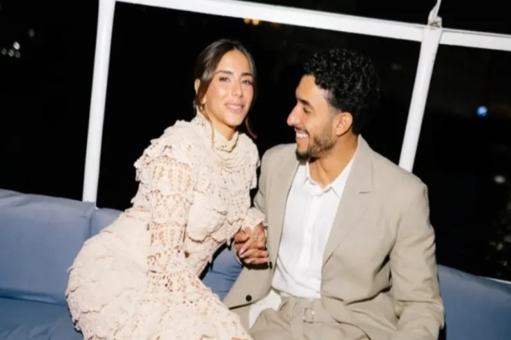 Marmuş yaxın dostunun  əmisi qızı ilə nişanlandı 