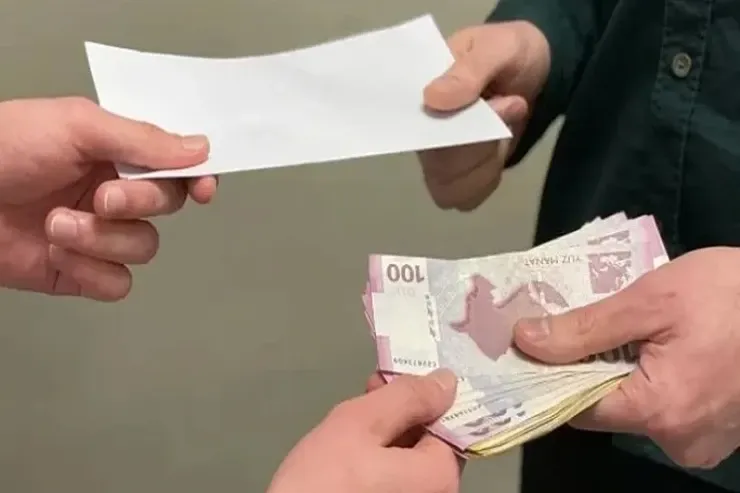 7000 verib  müəllim olmaq istəyirdi, başına oyun gəldi - SUMQAYITDA 