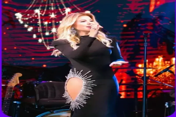 Gülben Ergen ayaq dekoltesi  ilə diqqətləri ombasına  çəkdi