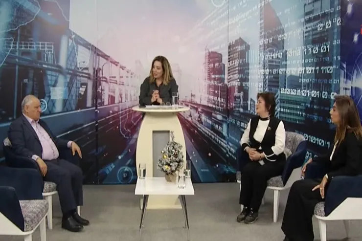 Cəmiyyətdə “alimlik” dəbi:  Elmi adlardan sui-istifadə edənlər kimlərdir?