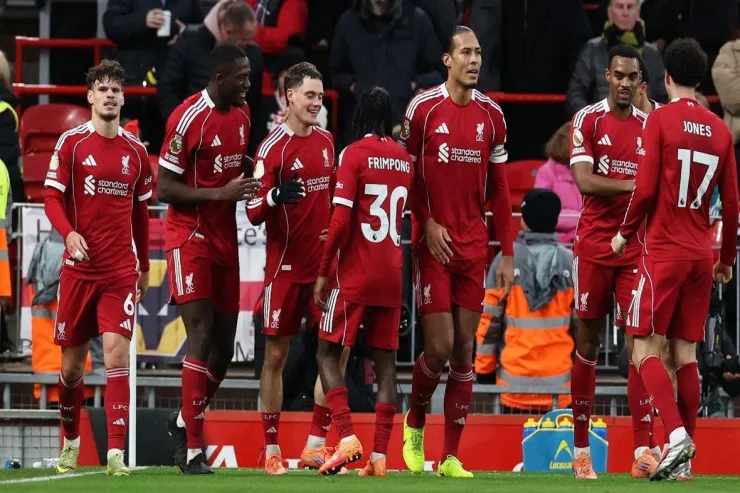 “Arsenal” və ”Liverpul” qələbə qazandı