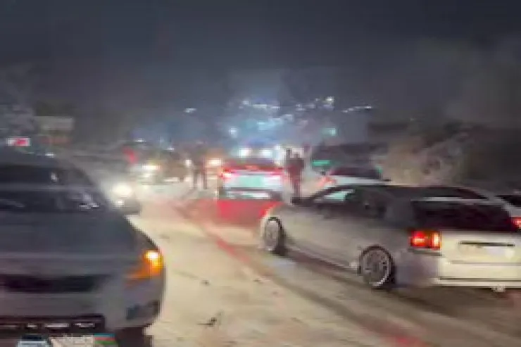 Göygölə güclü qar yağdı:  maşınlar yolda qaldı - FOTOLENT 