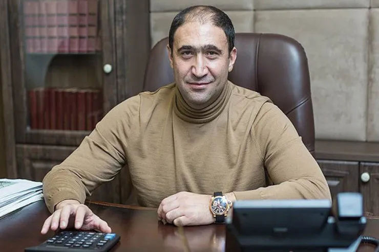 İlqar Hacıyevin məhkəməsi başladı 