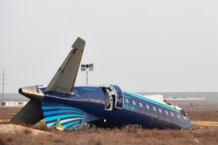 AZAL təyyarəsi qəzadan əvvəl xarici təsirə  məruz qalıb - FOTO 