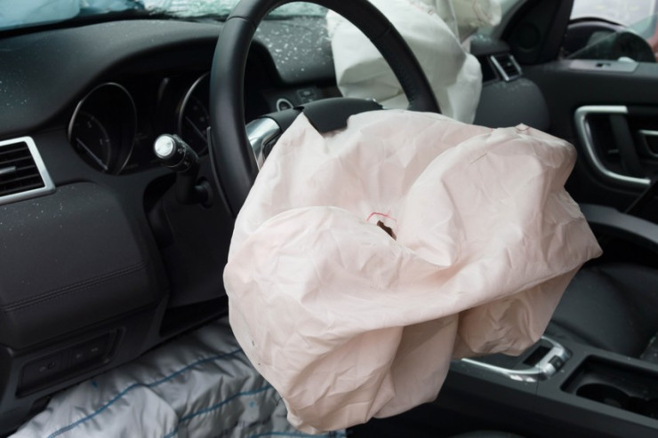 DİN Bakıda avtomobilin polis bölməsinə çırpılmasına münasibət bildirdi -YENİLƏNİB 