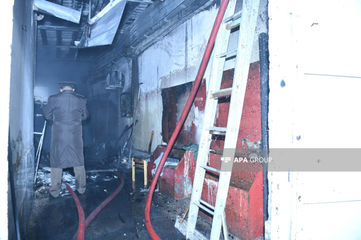 Masallıda kafe yandı 