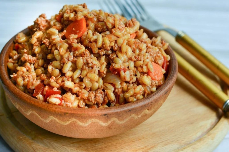 Bu sıyıq qadınların  qocalma prosesini   ləngidir