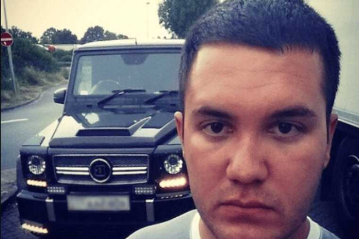 Vahid Ələkbərovun oğlu sanksiyalara görə İSTEFA VERDİ 